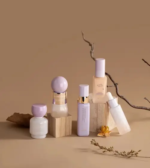 Foundation and beauty packaging · Warm still life · C013