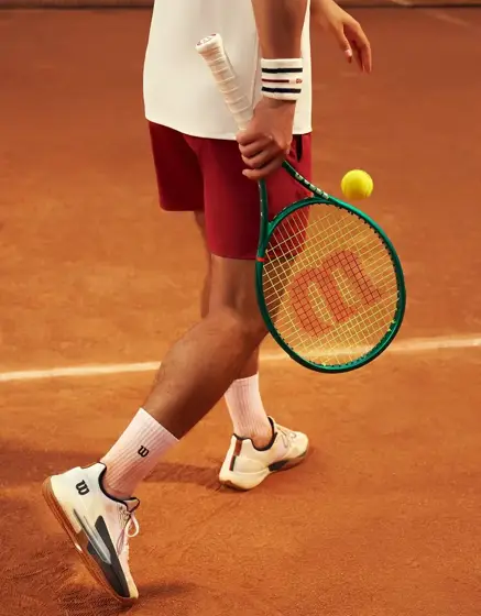 Tennis equipment · Real sports photography · P001