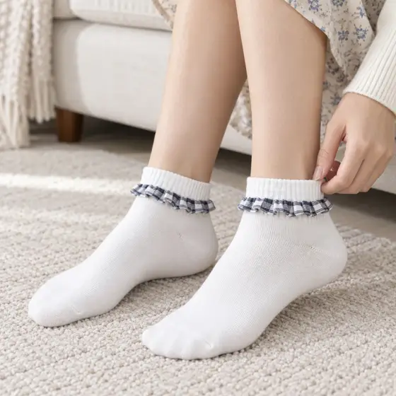 Gingham-trim socks · Cuff and knit texture