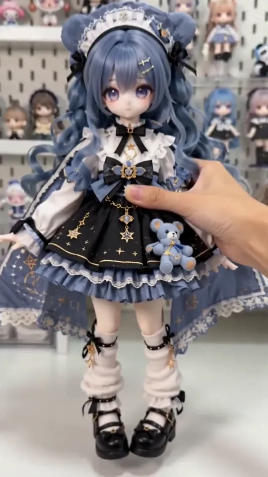 蓝发人偶服饰与关节展示