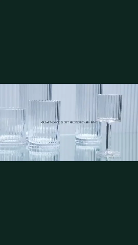 水晶杯 · 光影与质感